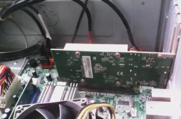 电脑开不了机怎么解决?电脑开不了机的解决方法_www.DNjIsHU.com